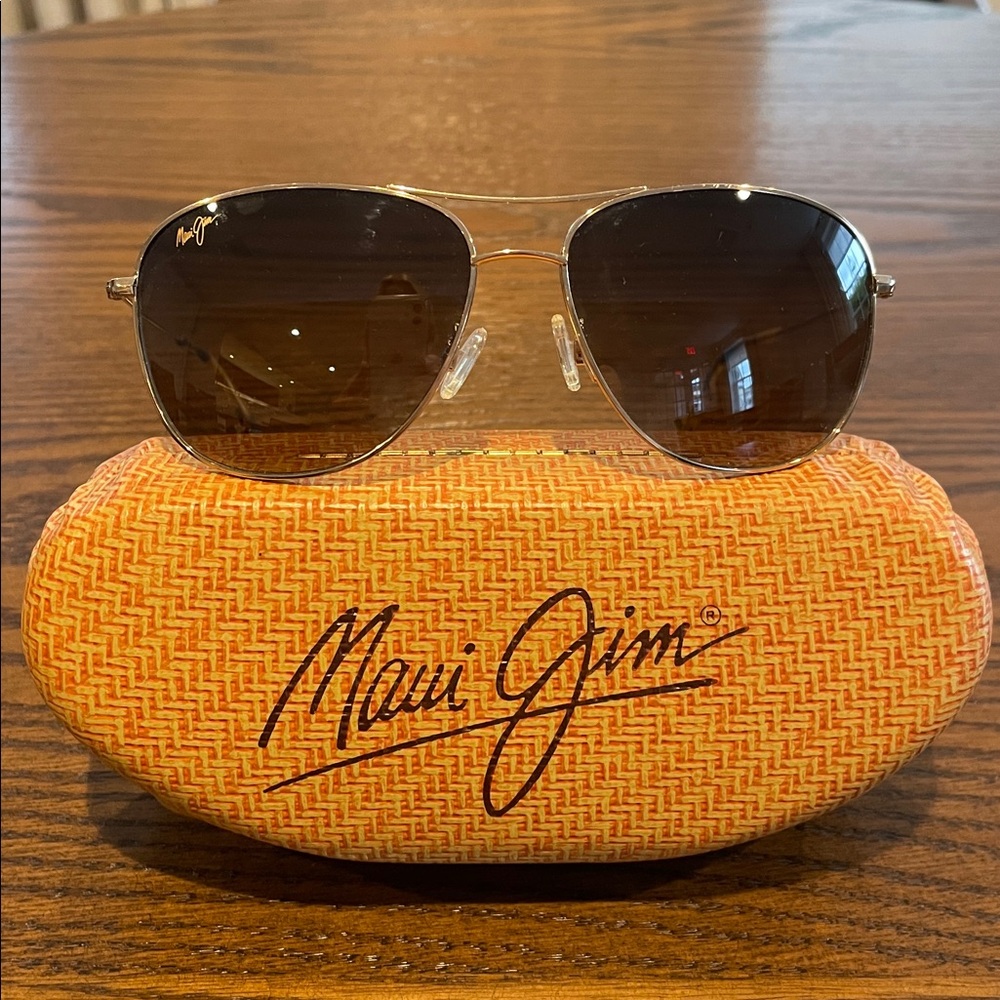 Maui Jim Aviator sunglasses